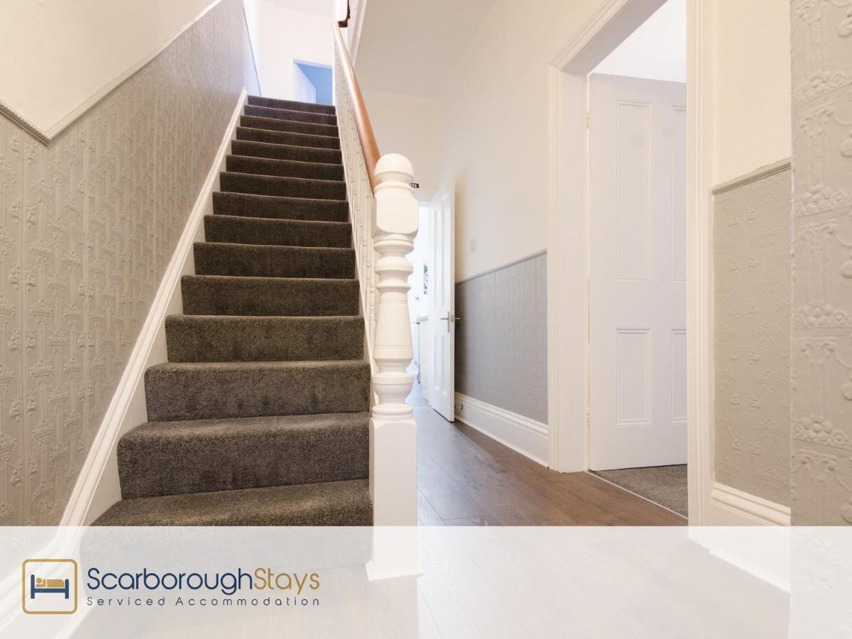 Scarborough Stays - Victorian Townhouse - 5 Bedrooms - Sleeps 9 Экстерьер фото